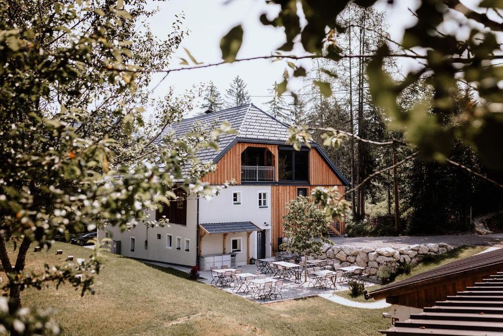 Das Schutzhaus-Bed And Breakfast-Dein Basislager Im Salzkammergut Bad Aussee Eksteriør bilde